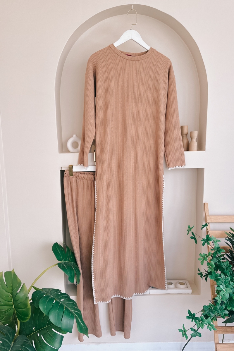 MO226 Yan Yırtmaçlı İkili Camel Takım 