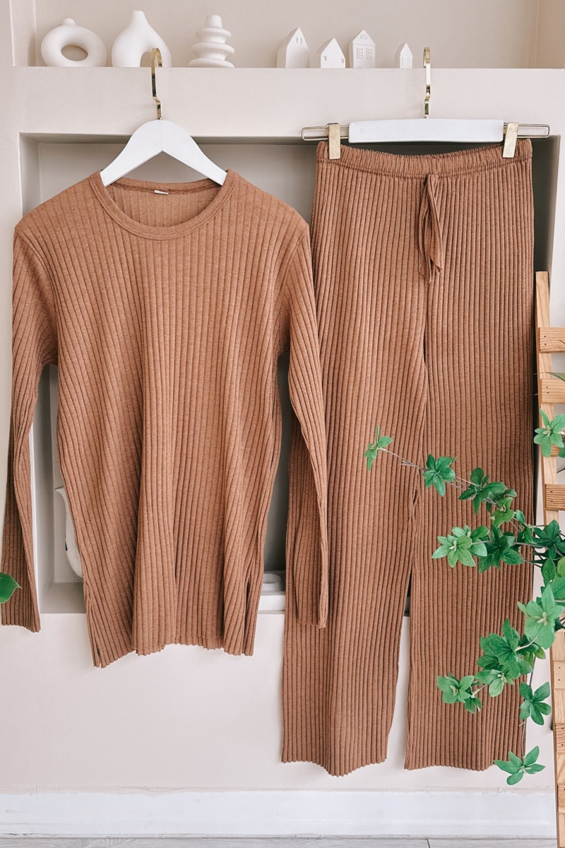 MO102 Fitilli Yırtmaçlı Taba Alt Üst Takım 